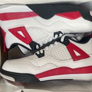 Air Jordan 4s Retro red cement size 3Y
